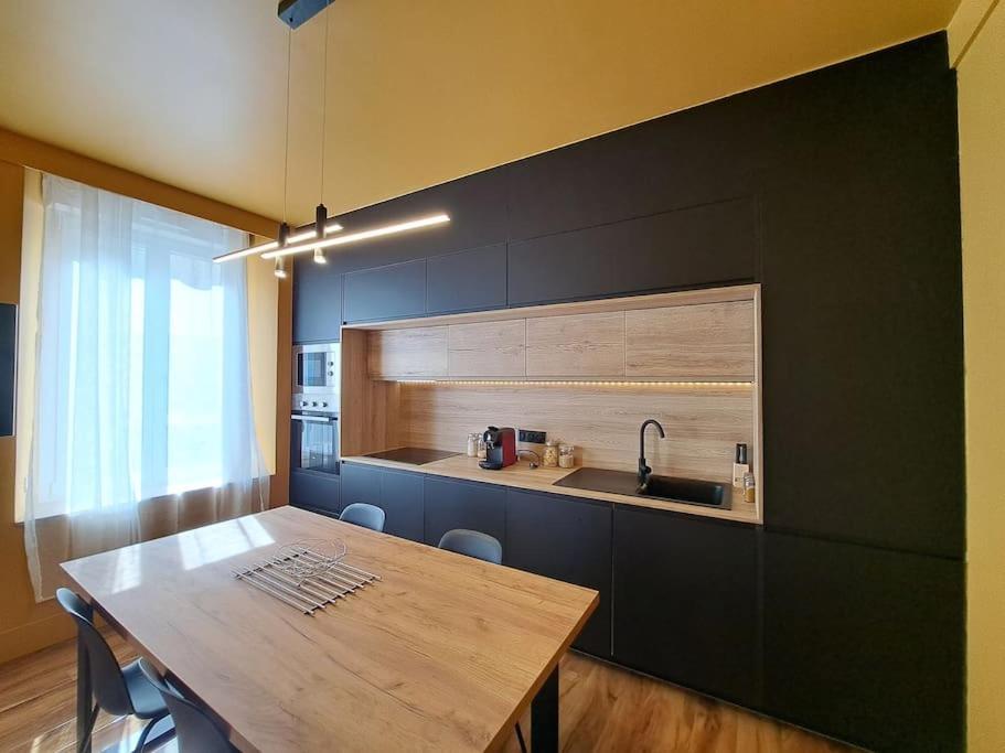 Geneve - Logement Fastueux Apartment Reims Exterior photo